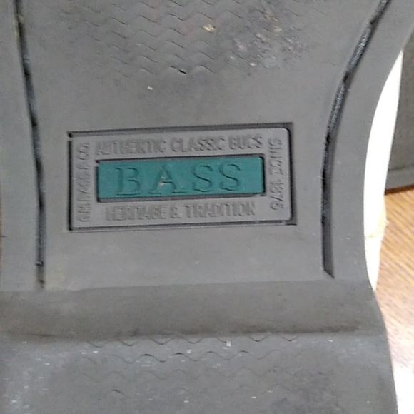 Meñs Buck Shoes - Picture 6 of 6